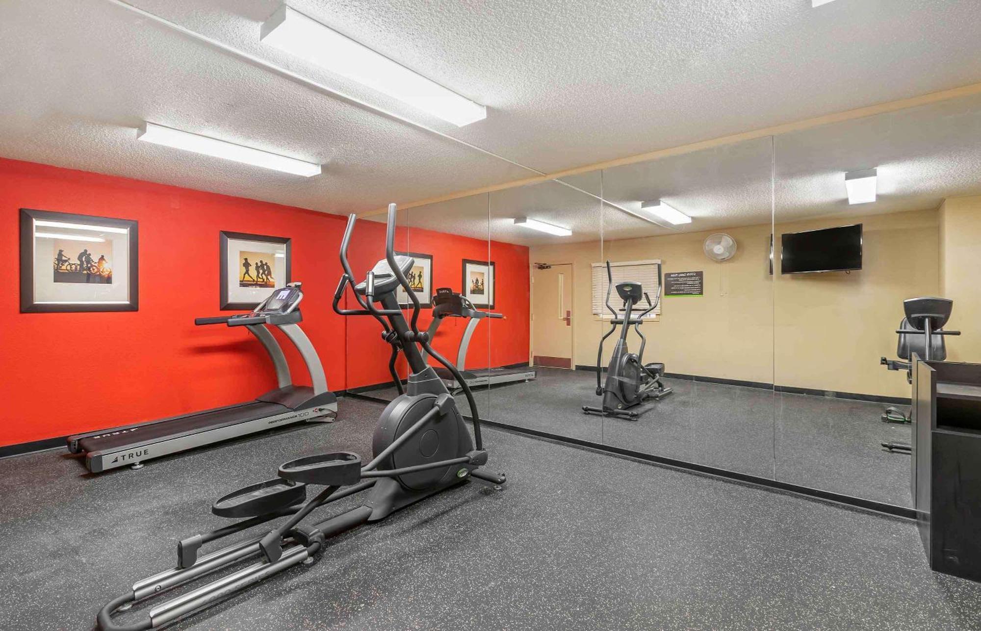 Clive Extended Stay America Select Suites - Des Moines - West Des Moines מראה חיצוני תמונה